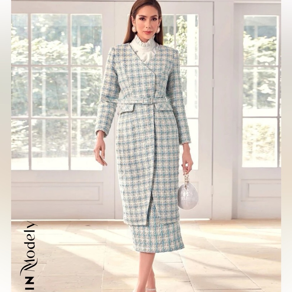 Women tweed Jacket and skirt